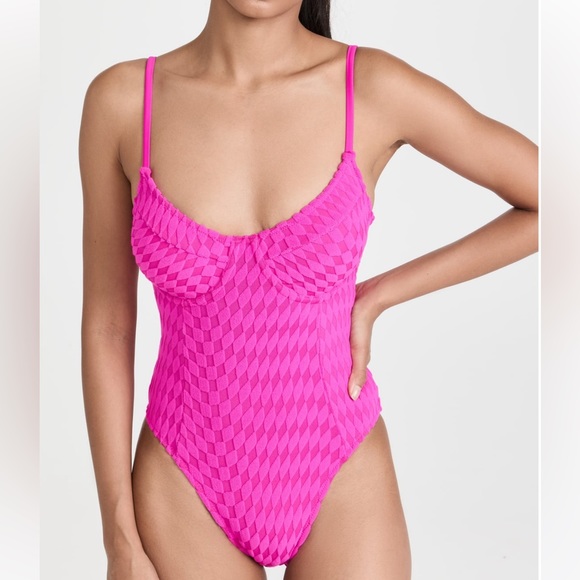 GOOD AMERICAN Jacquard Show Off One-Piece - Picture 5 of 6